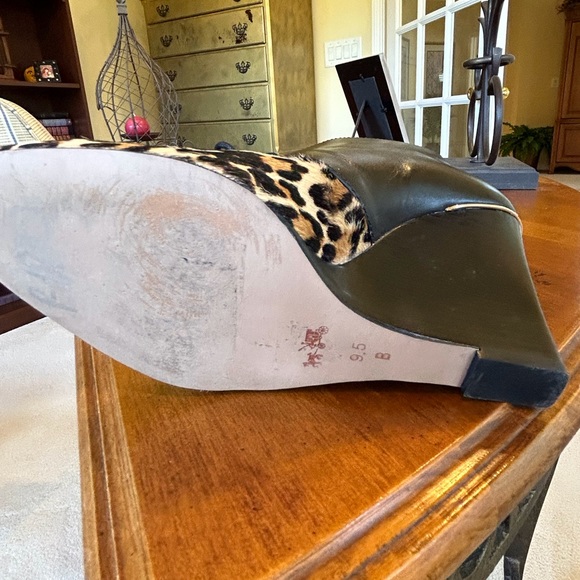 Coach  all leather wedge ankle booties size 91/2 - Picture 2 of 5